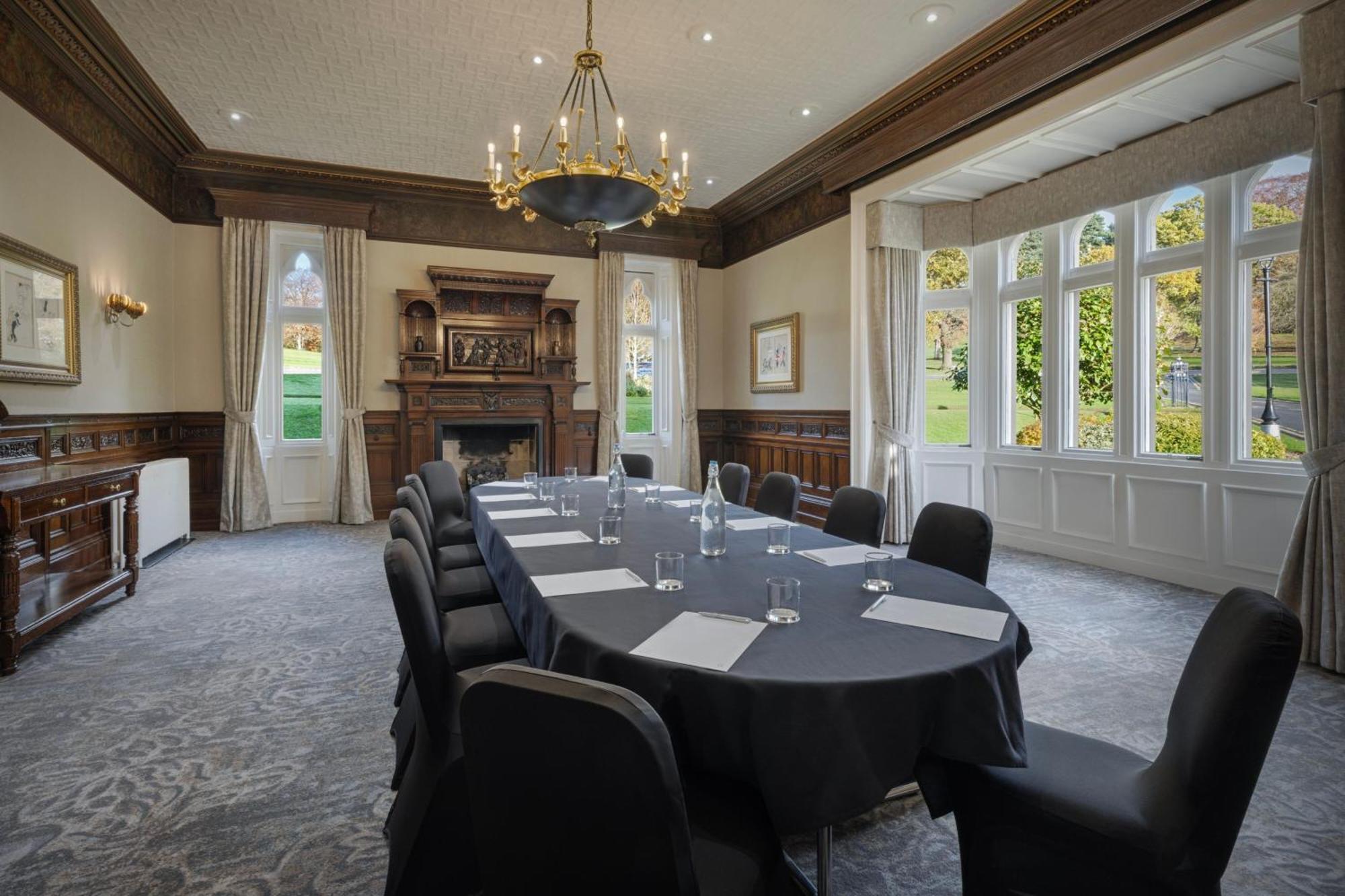 Delta Hotels By Marriott Breadsall Priory Country Club Дерби Экстерьер фото
